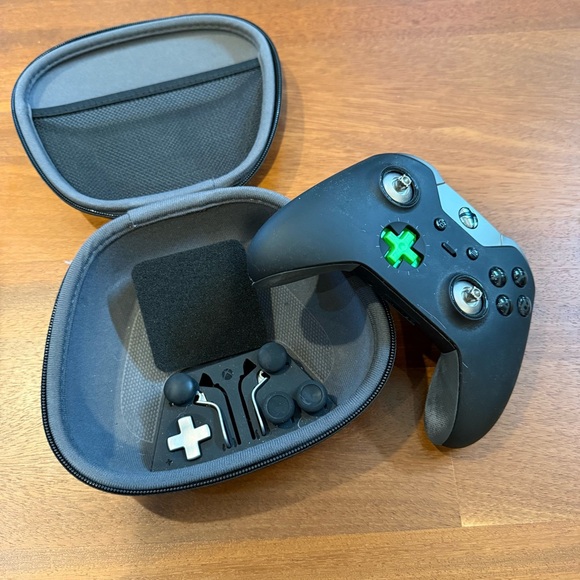 SOLD Xbox Controller Razer Headset Gaming Stickers Accessories Bundle Untested - Picture 13 of 16